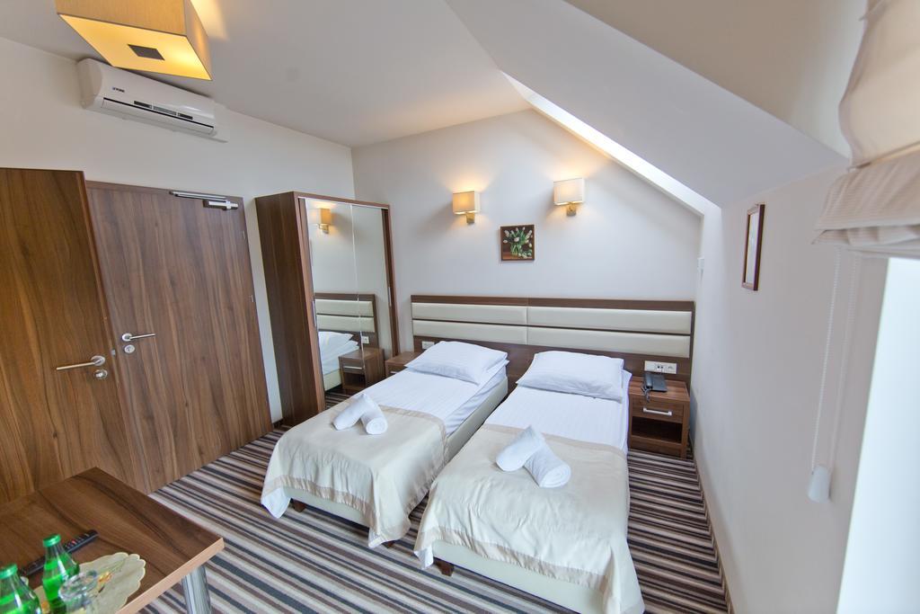 Pensjonat Lysica Wellness & Spa Swieta Katarzyna  Exterior foto